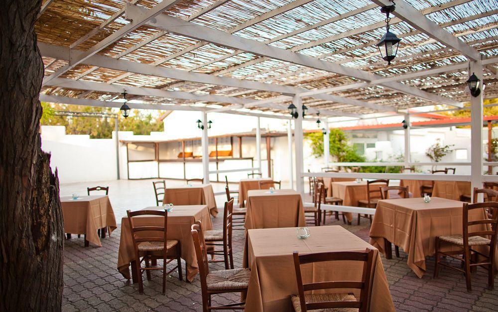 Baia Sangiorgio Hotel & Beach Club Барі Екстер'єр фото